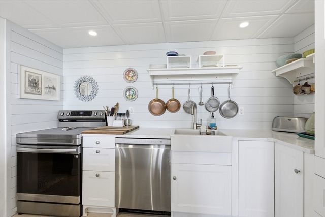 61 Broad Reach M56B, Weymouth, MA 02191