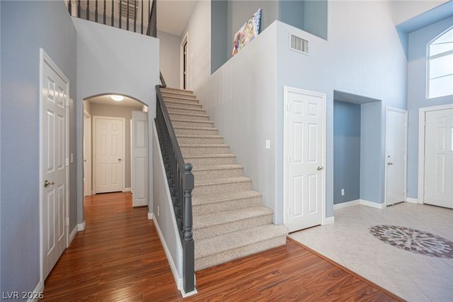 917 Scarlet Haze Avenue, Las Vegas, NV 89183