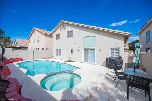 917 Scarlet Haze Avenue, Las Vegas, NV 89183