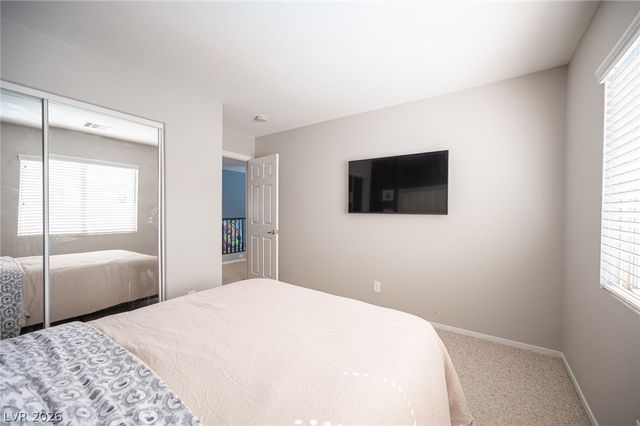 917 Scarlet Haze Avenue, Las Vegas, NV 89183