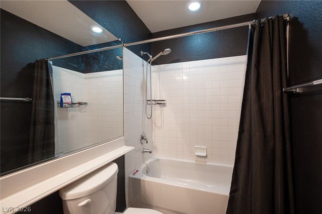 917 Scarlet Haze Avenue, Las Vegas, NV 89183