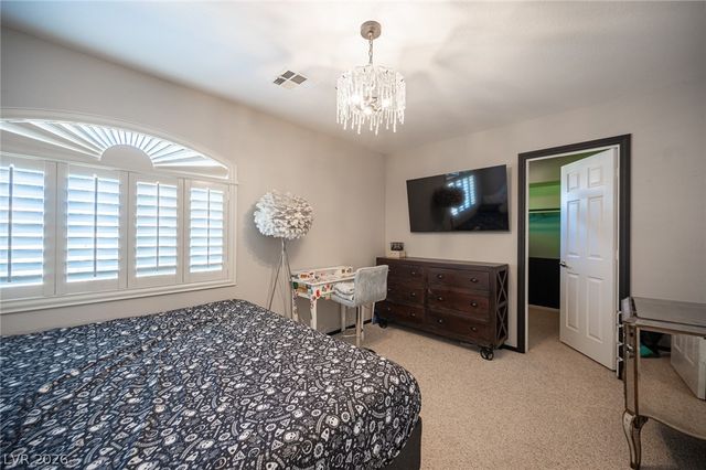 917 Scarlet Haze Avenue, Las Vegas, NV 89183