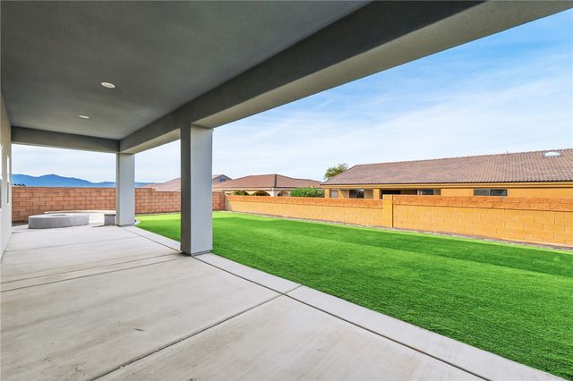 2385 Corwin Road, Bullhead City, AZ 86442