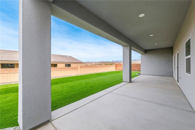 2385 Corwin Road, Bullhead City, AZ 86442