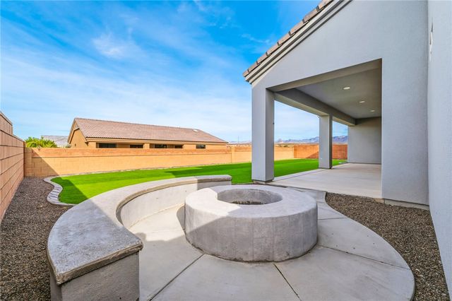 2385 Corwin Road, Bullhead City, AZ 86442