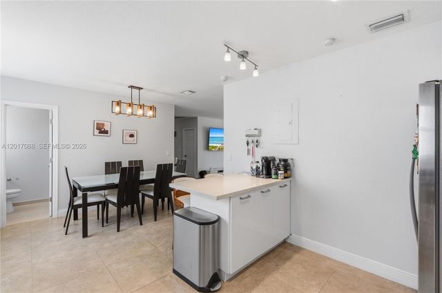 1639 Van Buren St, Hollywood, FL 33020