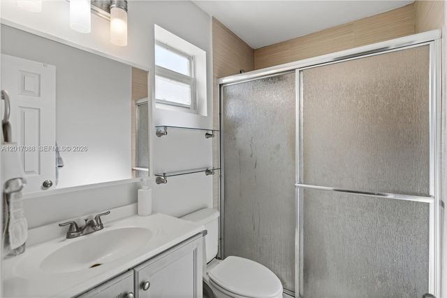 1639 Van Buren St, Hollywood, FL 33020