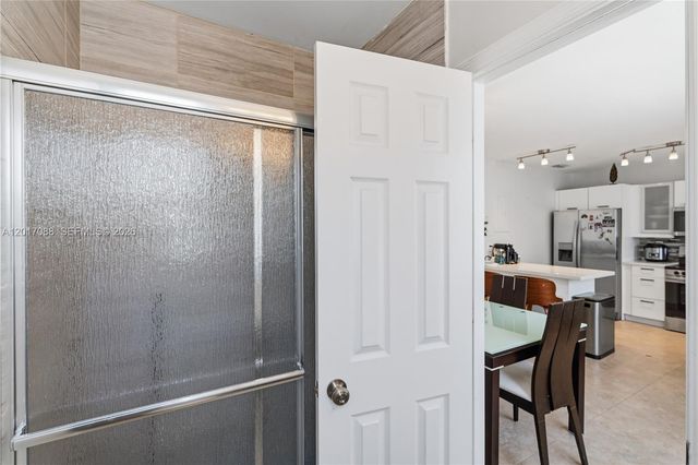 1639 Van Buren St, Hollywood, FL 33020