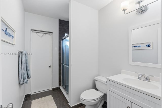 1639 Van Buren St, Hollywood, FL 33020