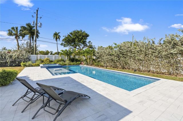 1639 Van Buren St, Hollywood, FL 33020