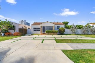 1639 Van Buren St, Hollywood, FL 33020