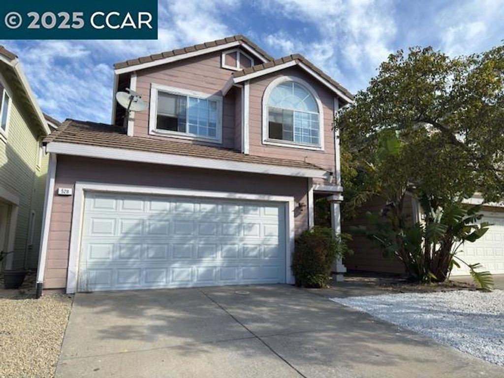528 Dohrmann Ln, Pinole, CA 94564