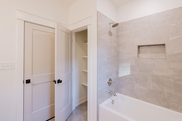 7041 Cold Creek Drive, Alexander, AR 72002