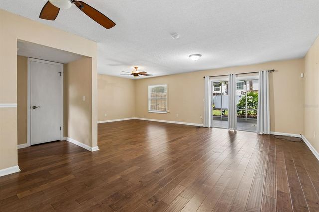 105 S MANHATTAN AVENUE, Tampa, FL 33609