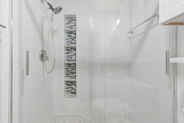 105 S MANHATTAN AVENUE, Tampa, FL 33609