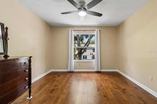 105 S MANHATTAN AVENUE, Tampa, FL 33609