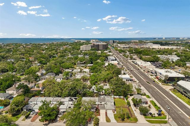 105 S MANHATTAN AVENUE, Tampa, FL 33609