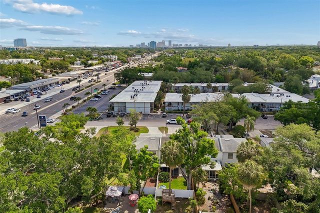 105 S MANHATTAN AVENUE, Tampa, FL 33609