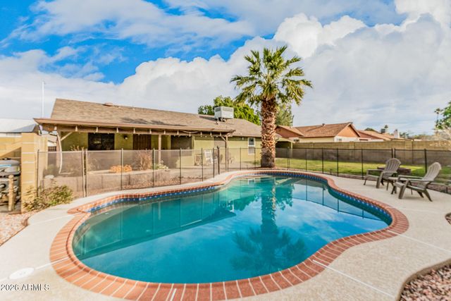 7443 E DRUMMER Avenue, Mesa, AZ 85208