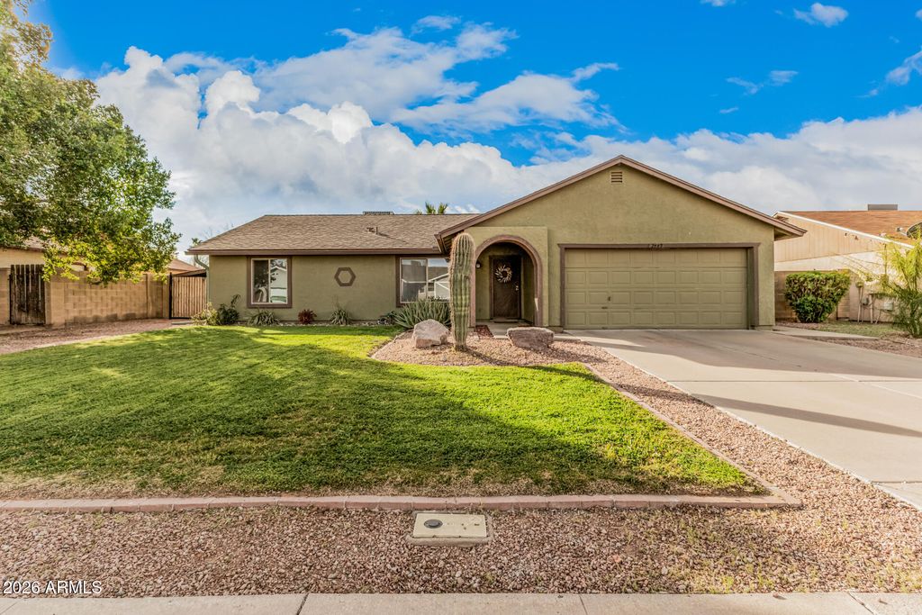 7443 E DRUMMER Avenue, Mesa, AZ 85208