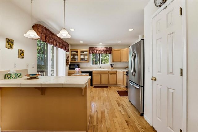 11575 Shockley Rd, Grass Valley, CA 95945