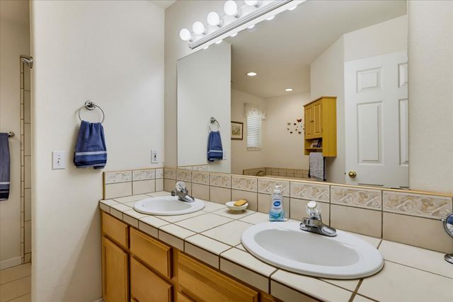 11575 Shockley Rd, Grass Valley, CA 95945