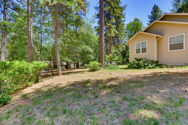 11575 Shockley Rd, Grass Valley, CA 95945