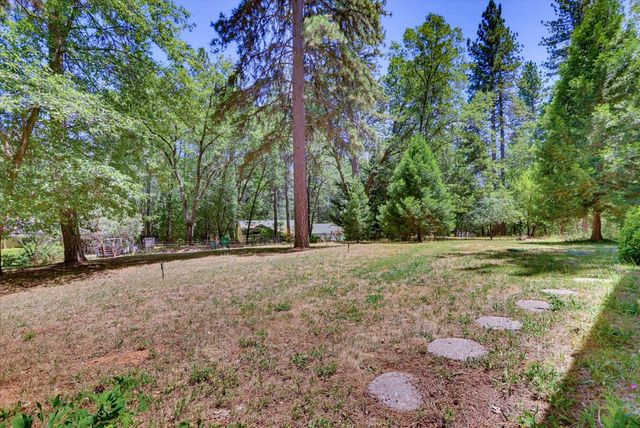 11575 Shockley Rd, Grass Valley, CA 95945
