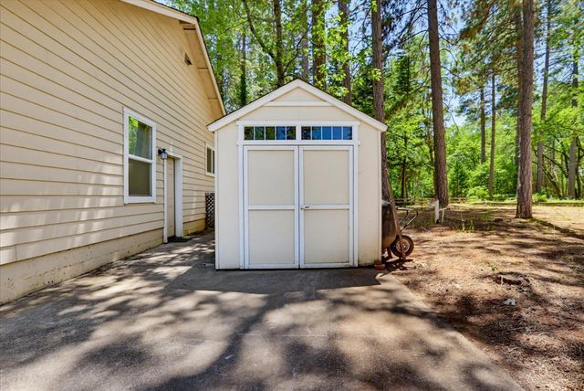 11575 Shockley Rd, Grass Valley, CA 95945