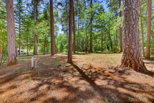 11575 Shockley Rd, Grass Valley, CA 95945