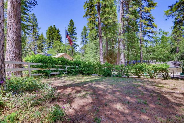 11575 Shockley Rd, Grass Valley, CA 95945