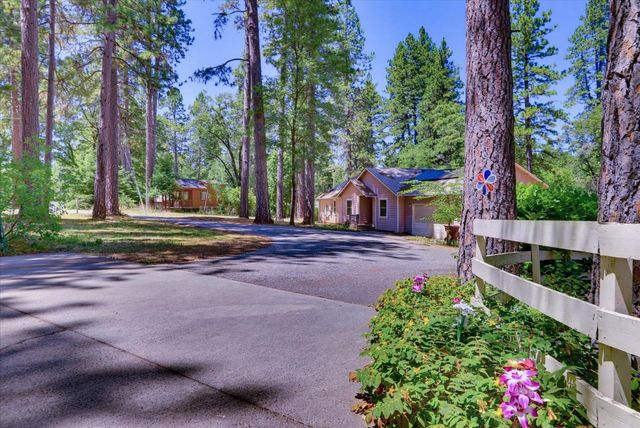 11575 Shockley Rd, Grass Valley, CA 95945