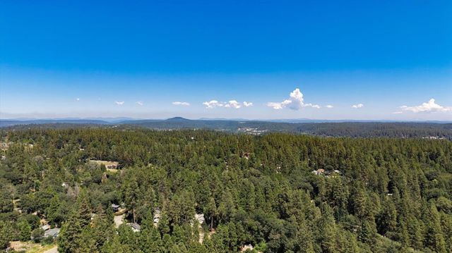 11575 Shockley Rd, Grass Valley, CA 95945