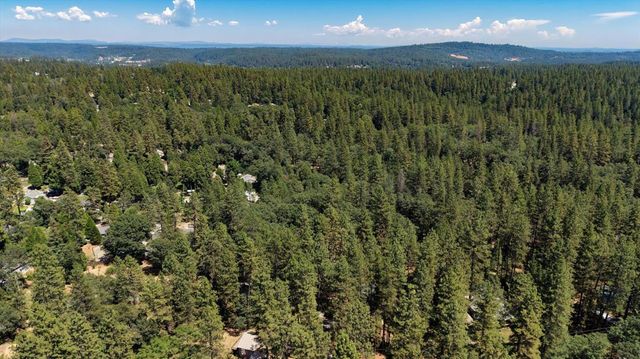 11575 Shockley Rd, Grass Valley, CA 95945