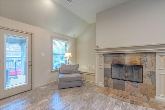 13613 Vail Drive, Montgomery, TX 77356