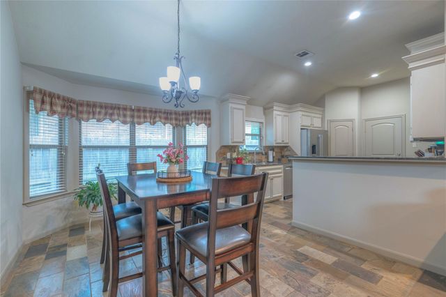 13613 Vail Drive, Montgomery, TX 77356