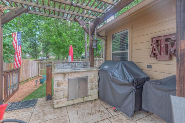 13613 Vail Drive, Montgomery, TX 77356
