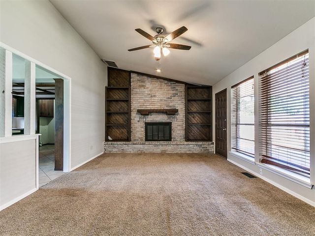 1025 Hawthorne Drive, Midwest City, OK 73110