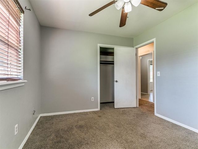 1025 Hawthorne Drive, Midwest City, OK 73110