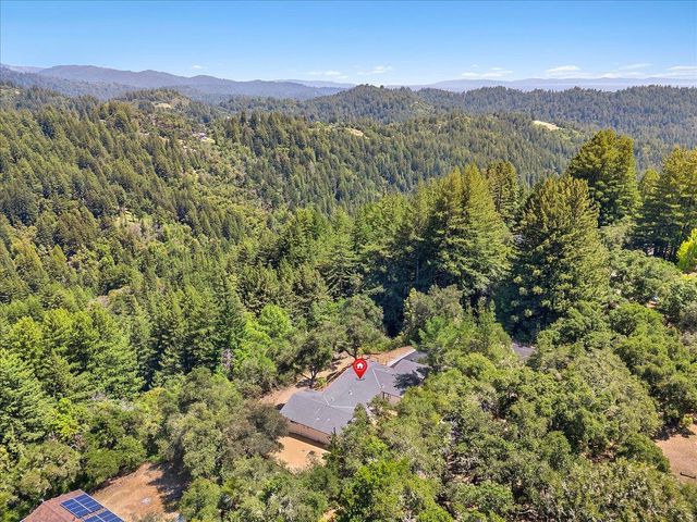 17060 Lon Road, Los Gatos, CA 95033