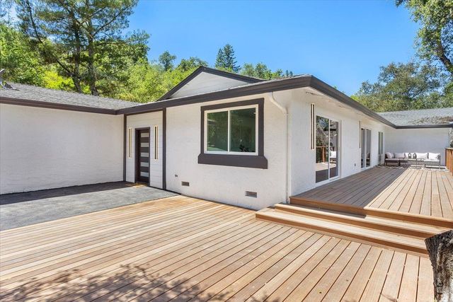 17060 Lon Road, Los Gatos, CA 95033