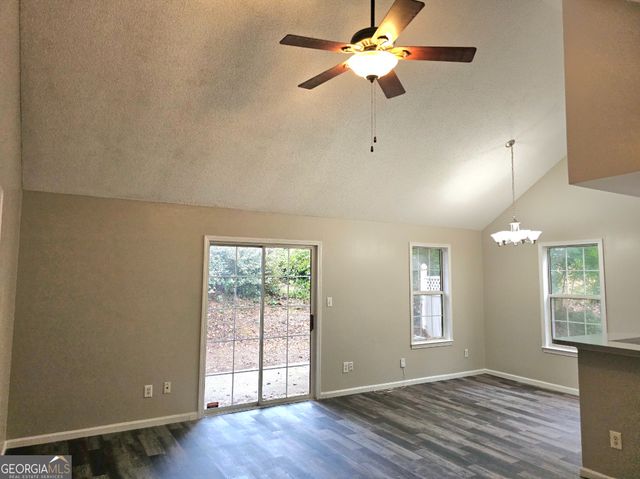 152 S Fairfield Drive, Peachtree City, GA 30269