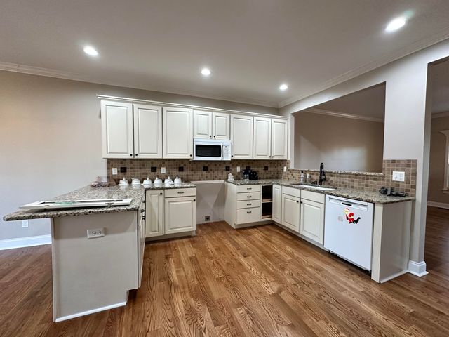 2322 Patchen Wilkes Drive, Lexington, KY 40509