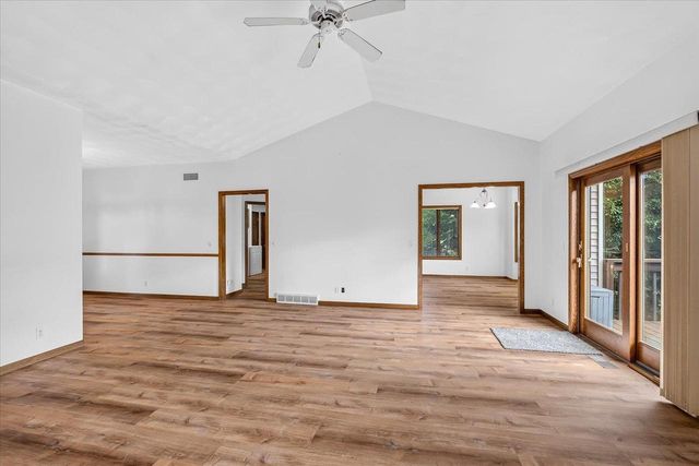 720 Waveland Road, Janesville, WI 53548