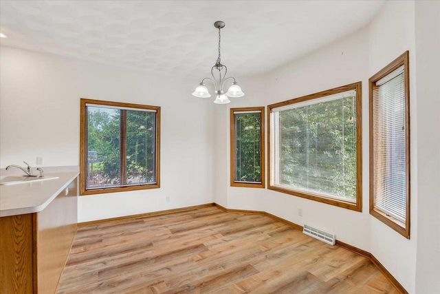 720 Waveland Road, Janesville, WI 53548