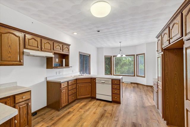 720 Waveland Road, Janesville, WI 53548