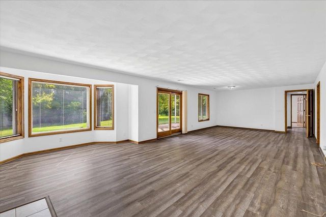 720 Waveland Road, Janesville, WI 53548