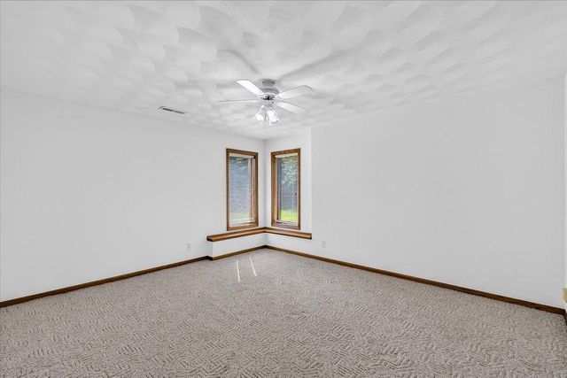720 Waveland Road, Janesville, WI 53548