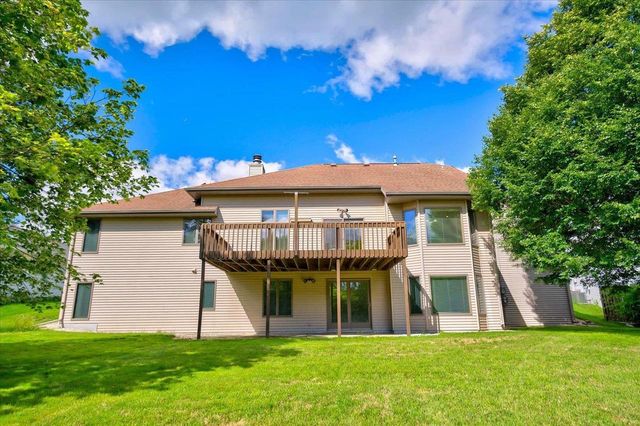 720 Waveland Road, Janesville, WI 53548