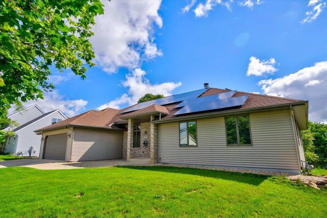 720 Waveland Road, Janesville, WI 53548